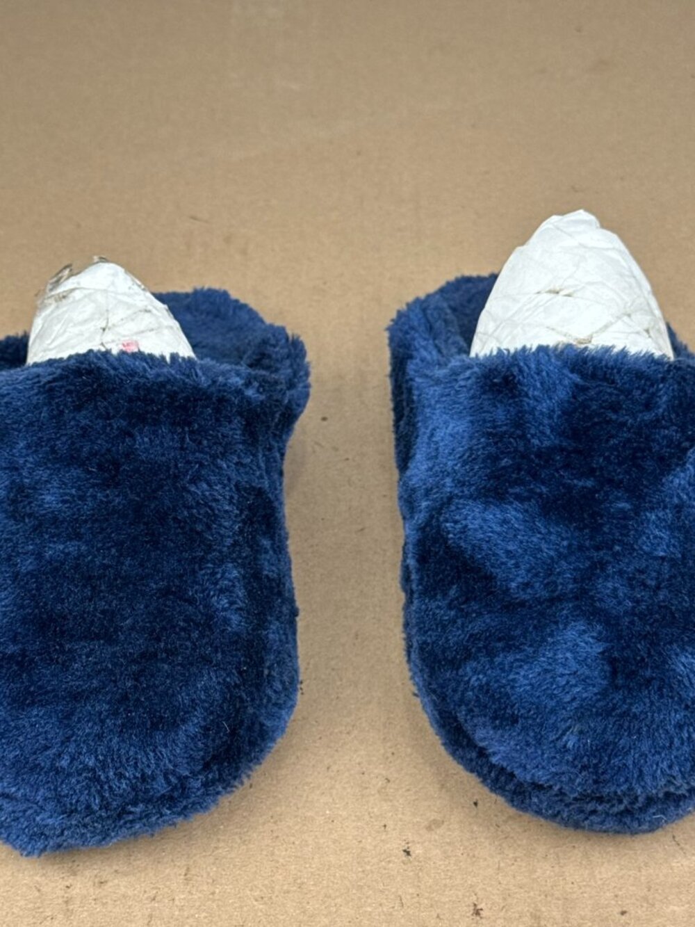 Women's M 7/8 Navy Blue Faux Fur Scuff Slippers Plush Slip-On